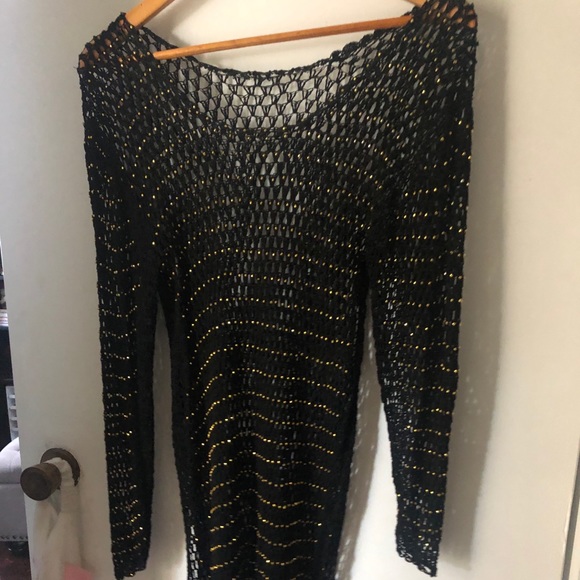 Bikini cover up - Picture 2 of 5